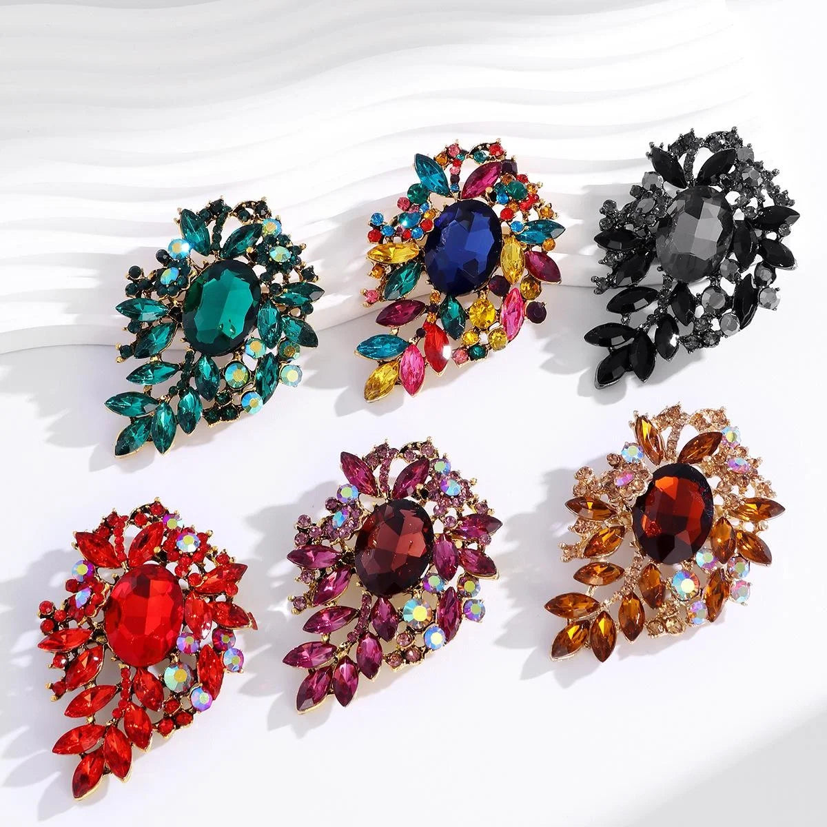 Luxury Crystal Glass Rhinestone Floral Leaf Brooch, Elegant Silver Alloy Lapel Pin Corsage Suit Accessory
