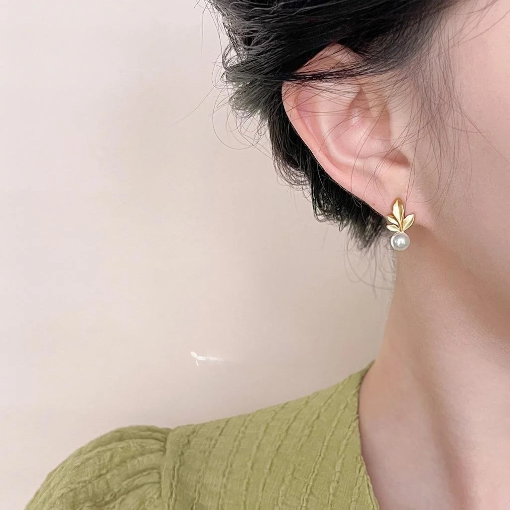 Minimalist Matte Maple Leaf Stud Earrings Copper For Women