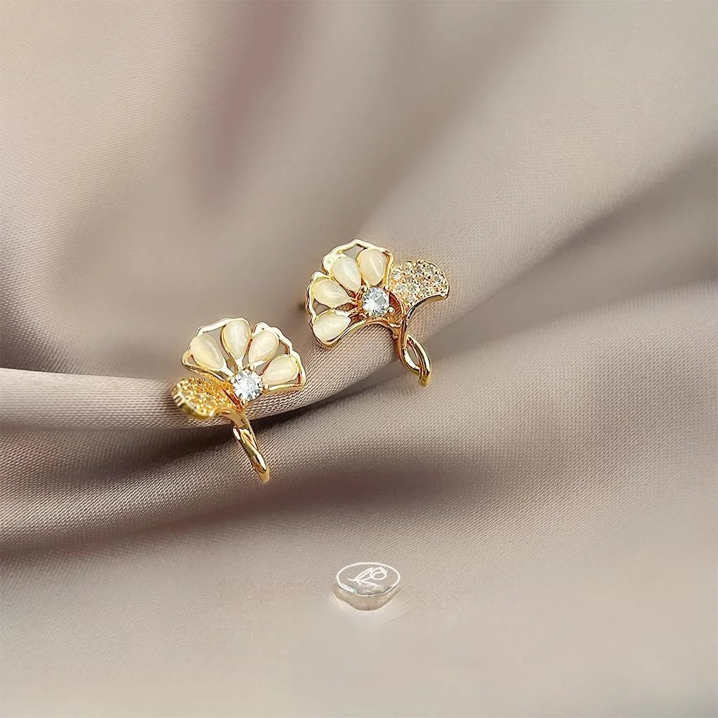 14K Plated Copper Ginkgo Leaf Stud Earrings With Glass Cat Eye Stone And Zircon, Light Luxury Jewelry