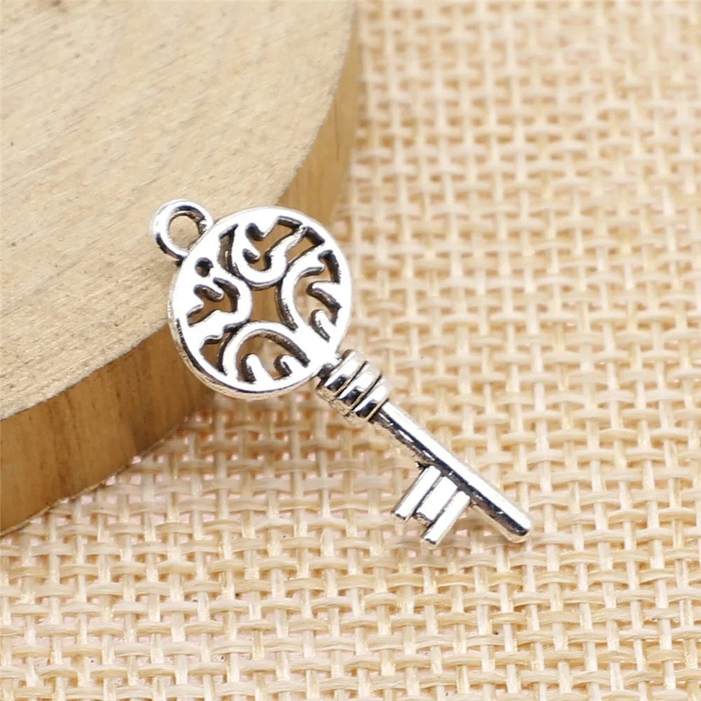 11x27mm 0.9g Antique Silver Zinc Alloy Key Charm Pendant for DIY Bracelet Necklace Accessories