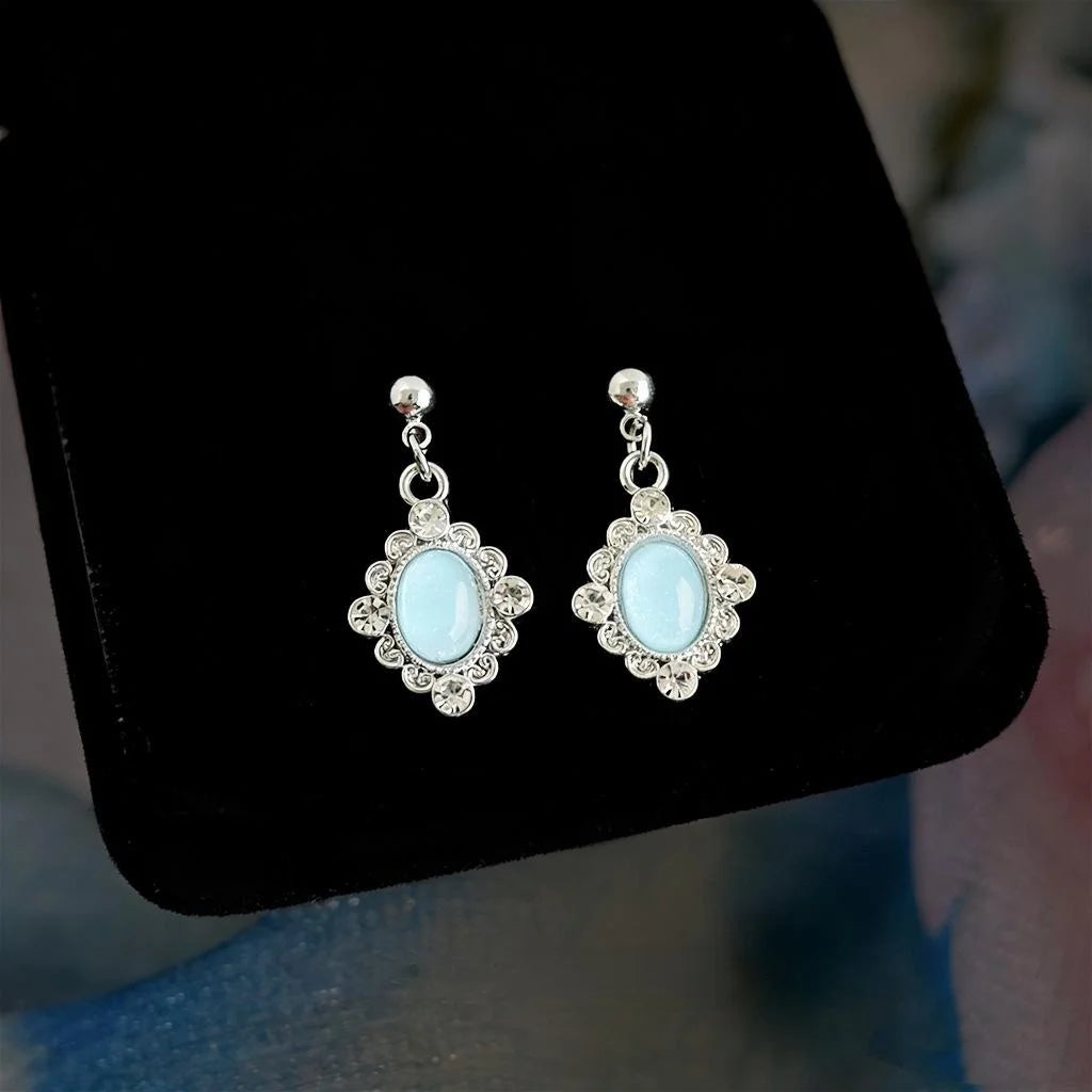 French Vintage Geometric Hollow Lace Flower Copper Alloy Drop Earrings
