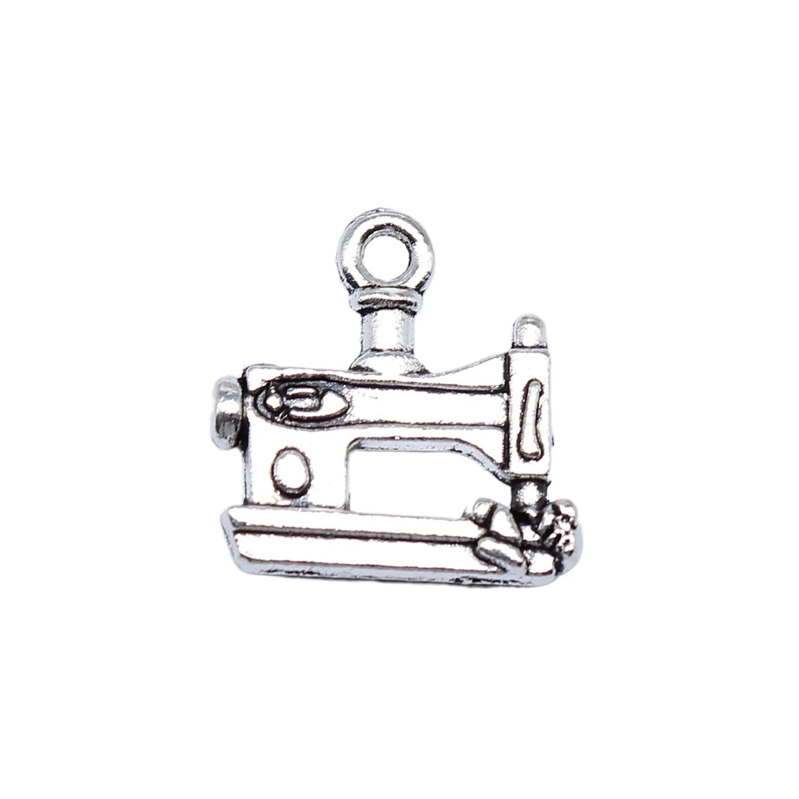16x15mm 1.3g Antique Silver Zinc Alloy Sewing Machine Charm Pendant for Sewing Theme DIY Jewelry