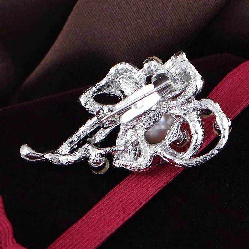 Elegant Rhinestone Pearl Bow Brooch Silver Alloy Ribbon Corsage Lapel Pin For Women's Suit Accessory