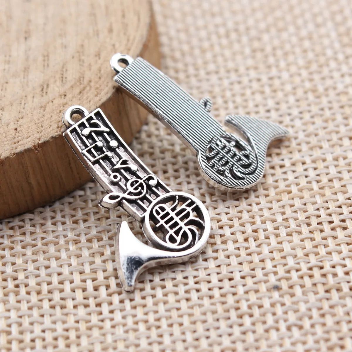 25x15mm 1.4g Antique Silver Zinc Alloy Musical Note Instrument Music Note Charm Pendant for DIY Jewelry Making