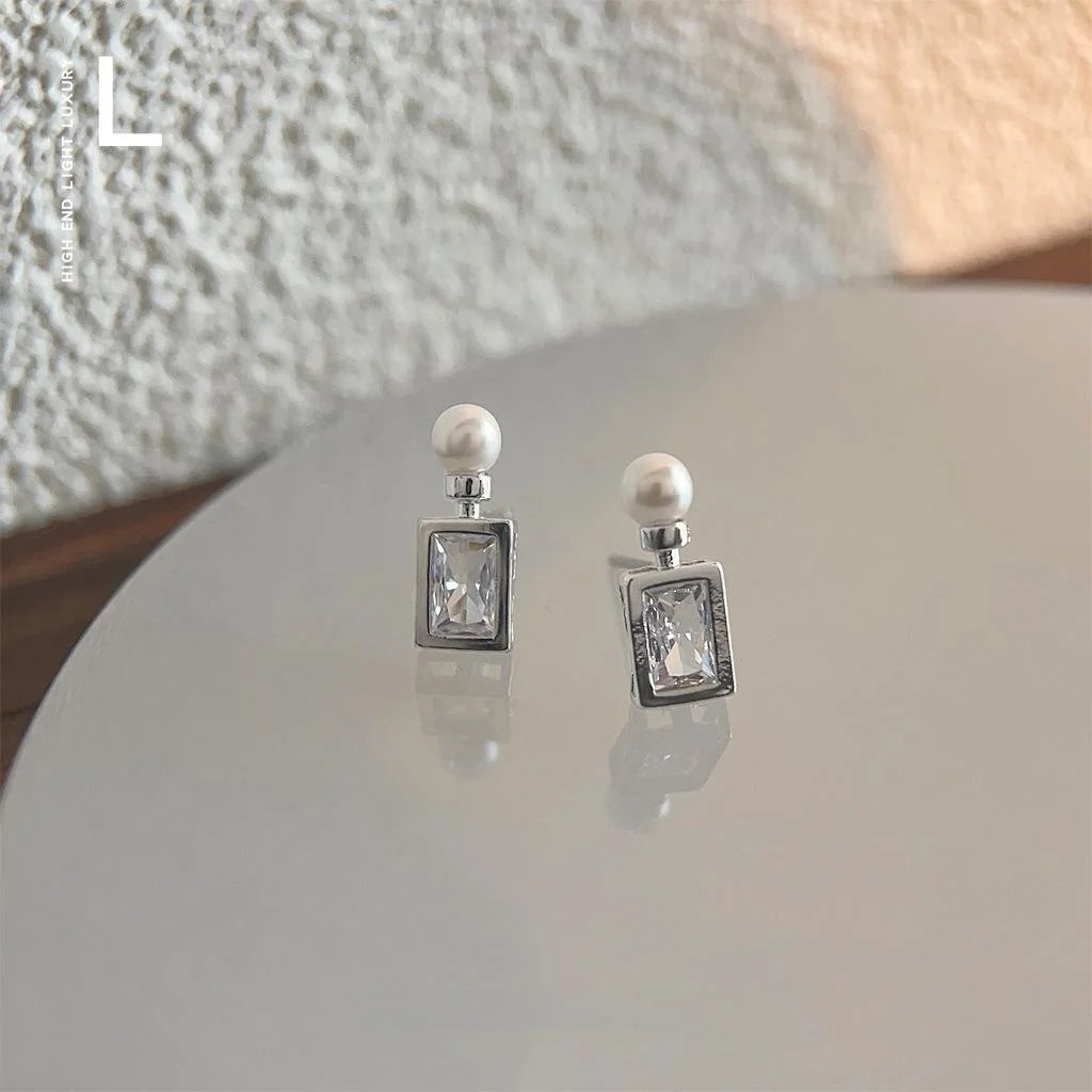 French Elegant Perfume Bottle Stud Earrings Copper Pearl Zircon Geometric Designer Jewelry