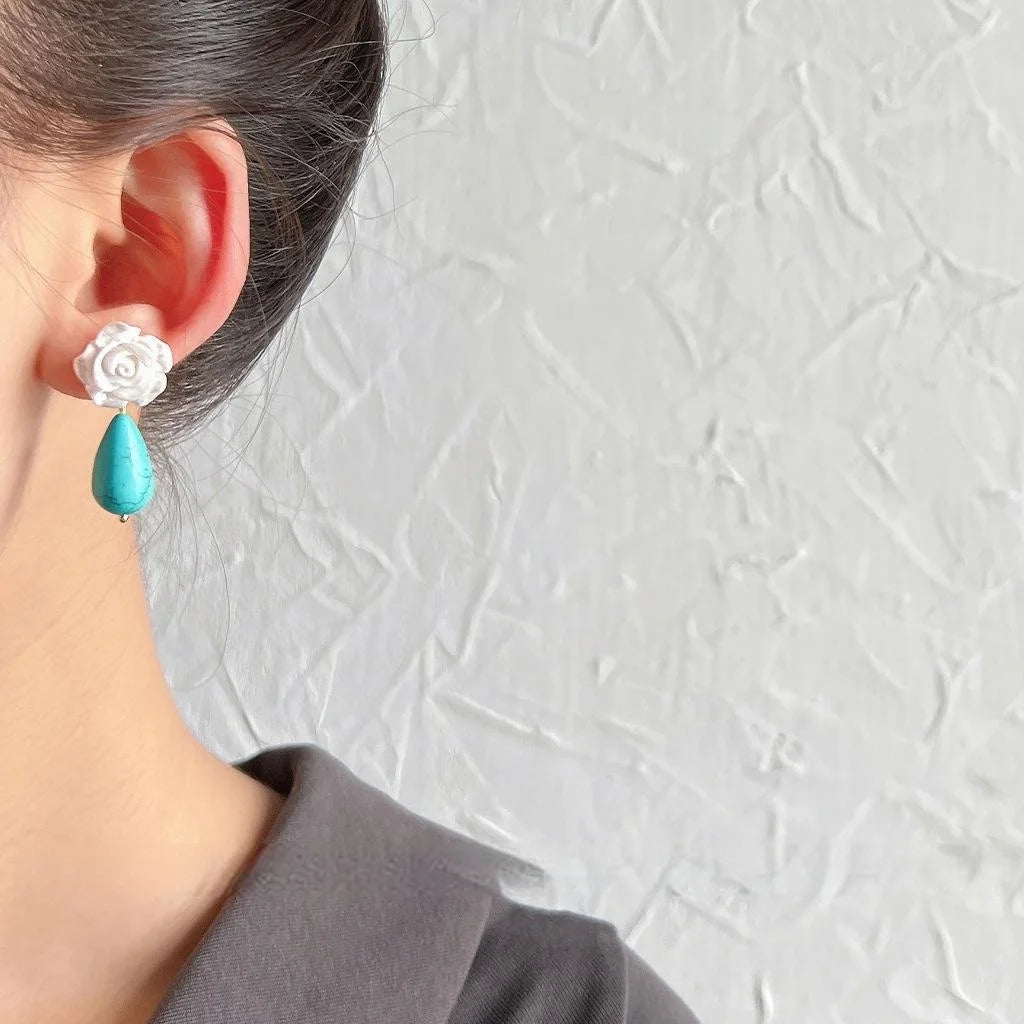 Vintage Ethnic Resin Rose Flower Stud Earrings With Synthetic Turquoise Teardrop Tassels