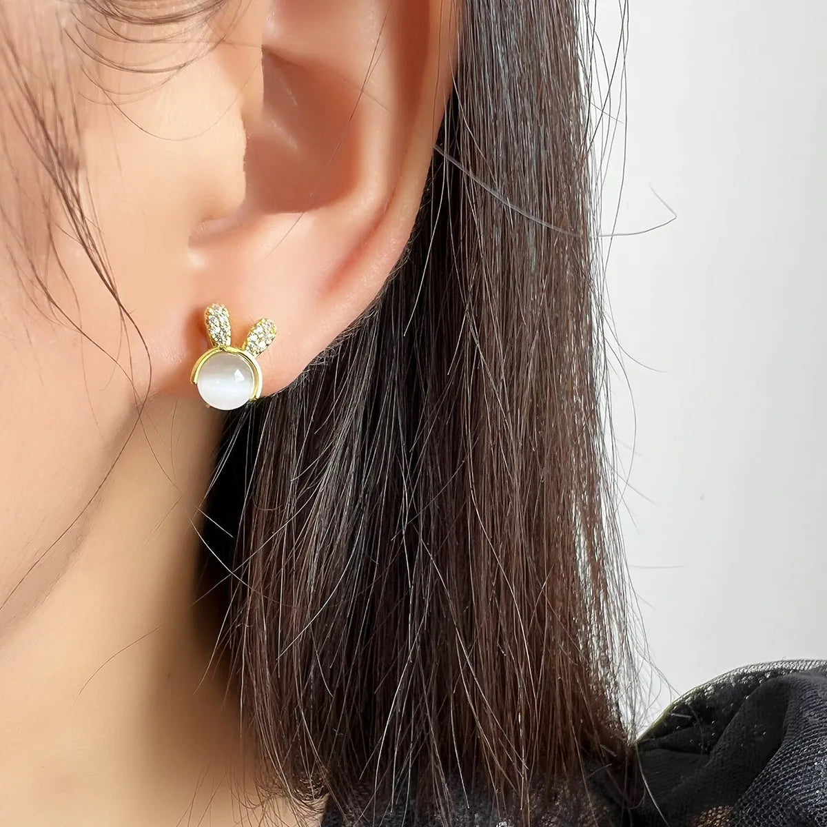 Cute Rabbit Bunny Cat Eye Stone Rhinestone Alloy Elegant Stud & Clip On No Piercing Earrings