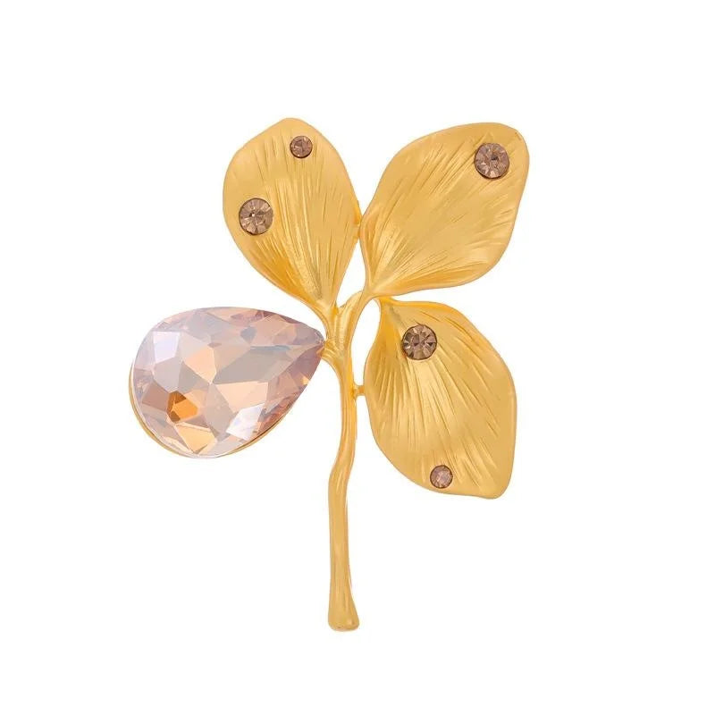 Vintage Four Leaf Clover Brooch With Purple Rhinestones And Red Crystal, Elegant Alloy Lapel Pin Gift