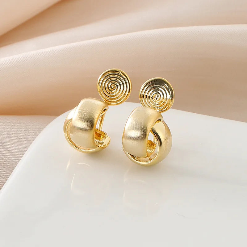 Elegant Brushed Gold Alloy Cross Knot Hoop Earrings For Women, Minimalist Stud & Clip On No Piercing Earrings