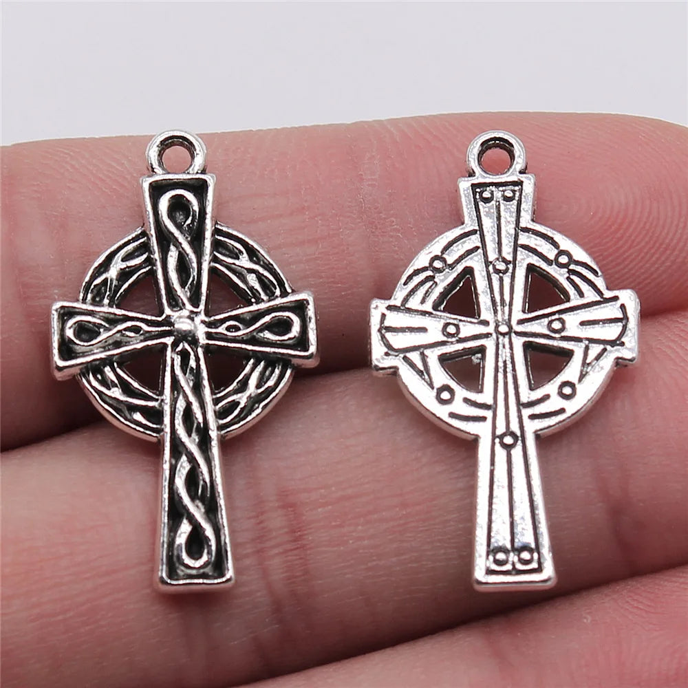 17x30mm 2.3g Antique Silver Zinc Alloy Cross Charm Pendant for DIY Jewelry Making and Accessories