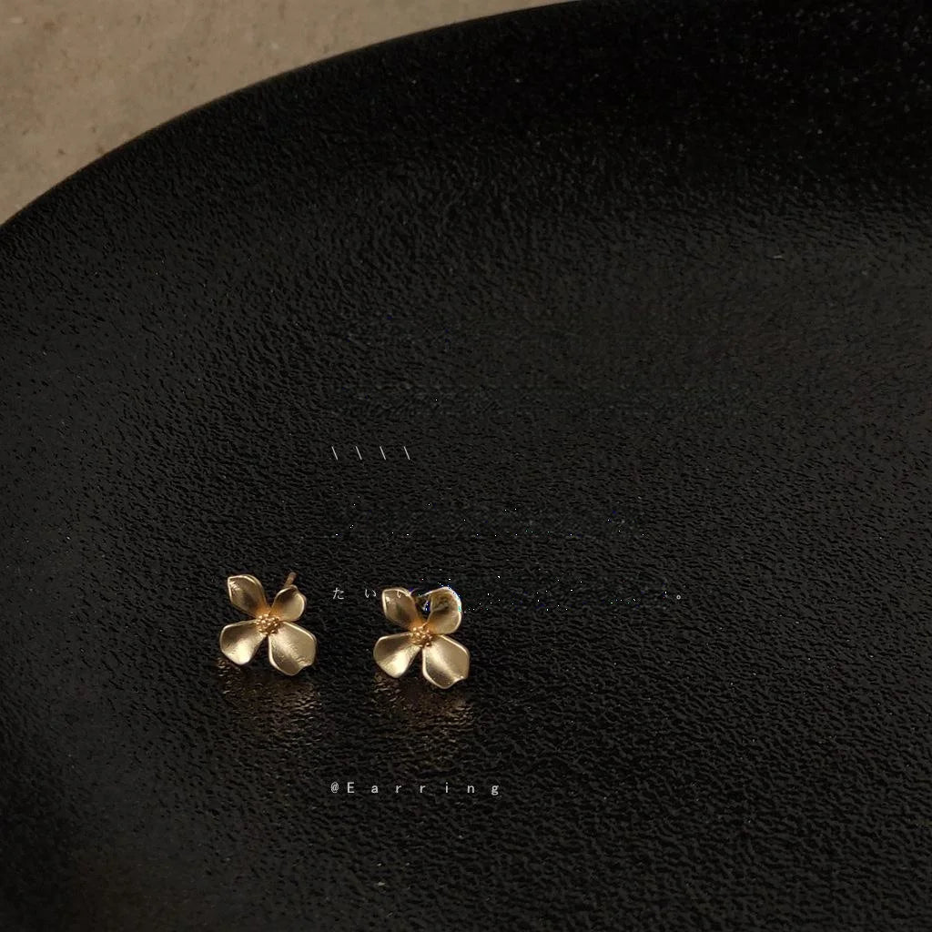 Mini Matte Silver Plated Copper Flower Petal Stud Earrings For Everyday Sleep-Friendly Wear
