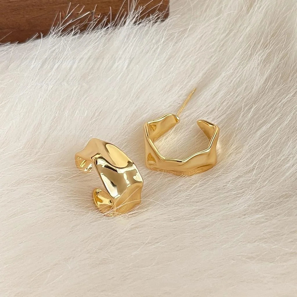 European American Geometric Copper Hoop Earrings Hollow Square Irregular Crinkle Metal Design