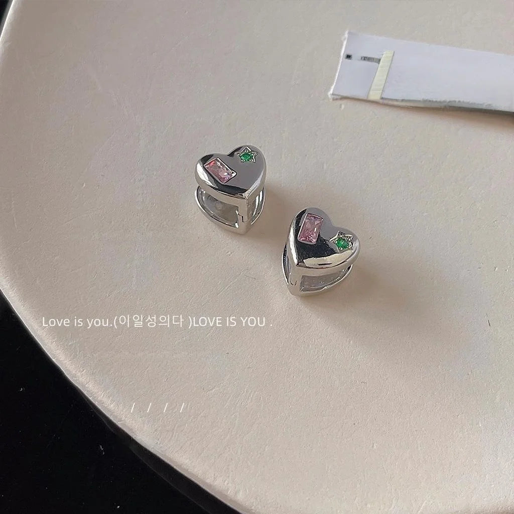 Sweet Cool Heart Zircon Stud Earrings Micro Pave Smooth Silver Plated Style Jewelry