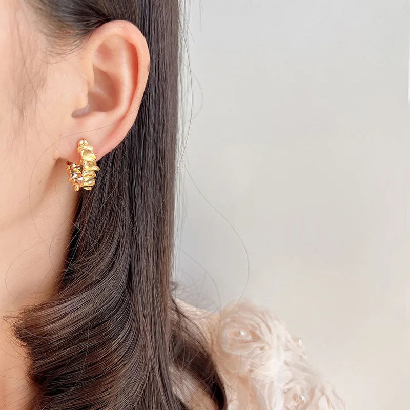 Elegant Gold Alloy Wrinkled Spiral Hoop Earrings, Stud & Clip On No Piercing Croissant Metal Earrings