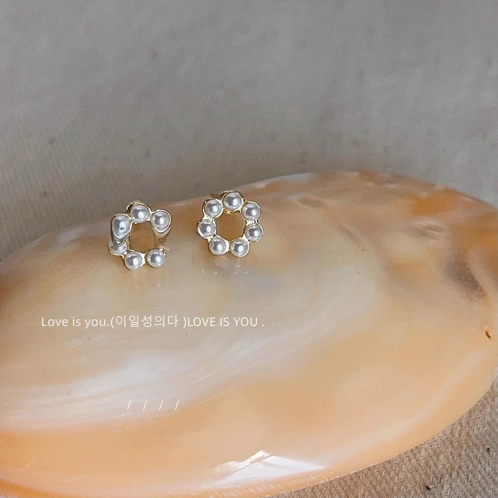 14K Gold Plated Copper Pearl Round Hollow Geometric Stud Earrings Simple Fresh Style