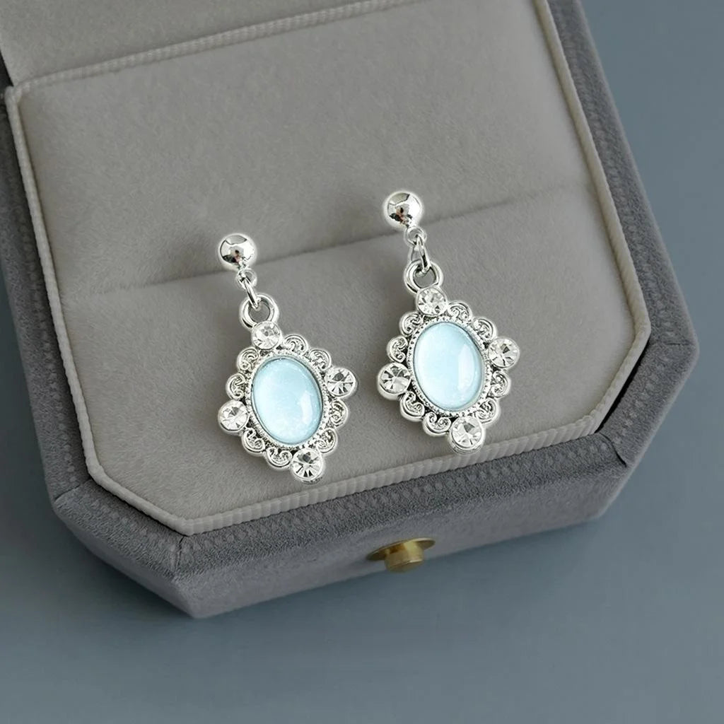 French Vintage Geometric Hollow Lace Flower Copper Alloy Drop Earrings