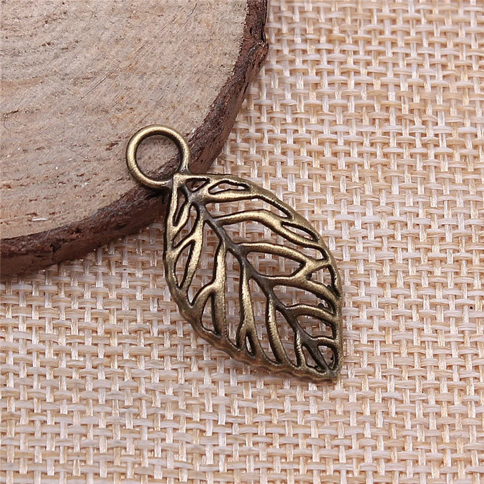 32x16mm 1.1g Antique Bronze Zinc Alloy Leaf Charm Pendant for DIY Necklace and Bracelet Making
