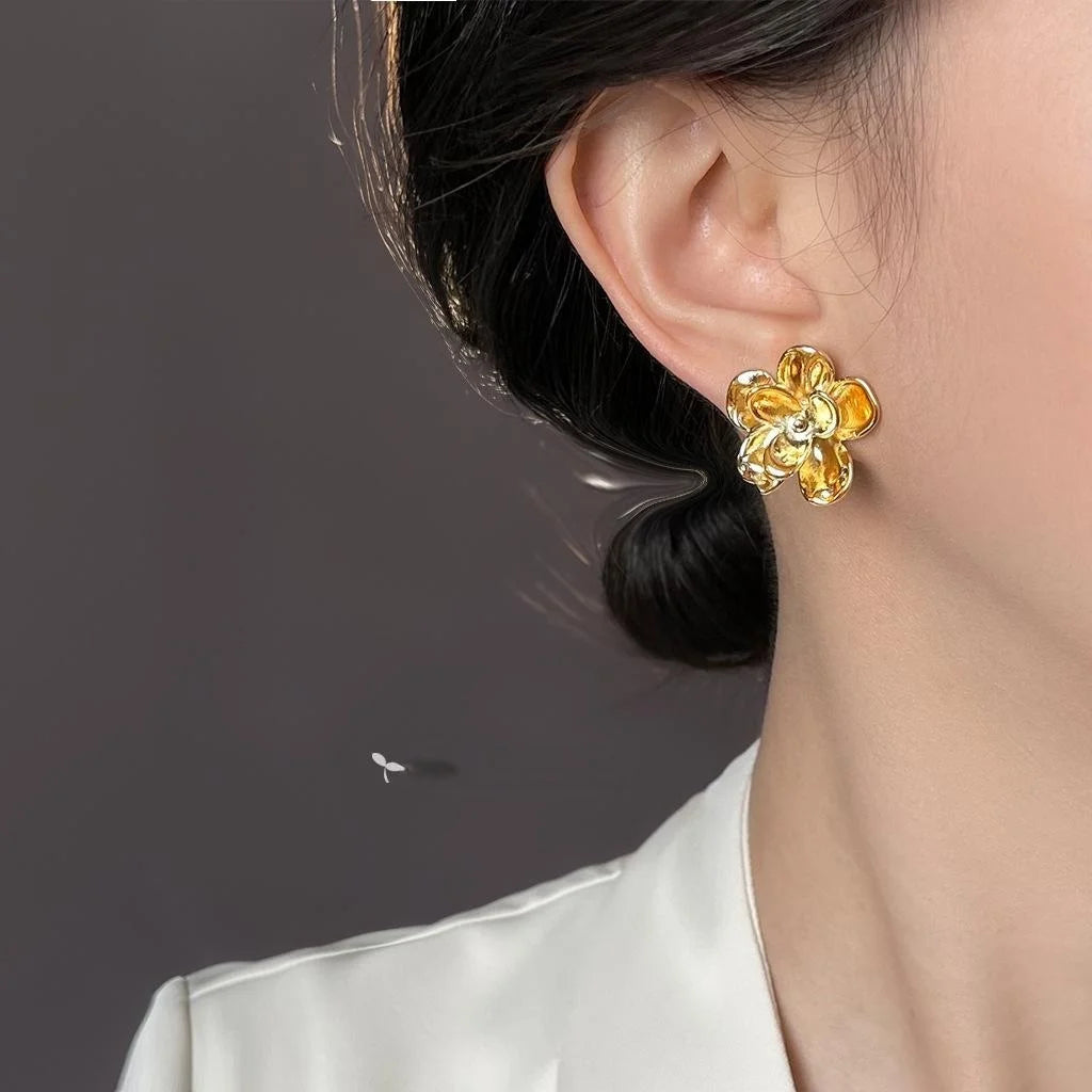 Light Luxury 14K Gold Plated Copper Flower Stud Earrings