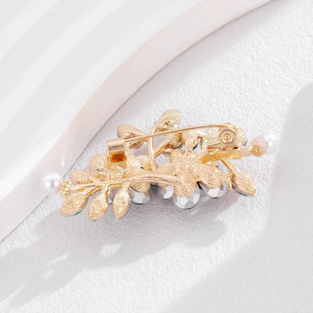 Elegant Alloy Rhinestone Flower Bouquet Brooch With Faux Pearl Accents, Women's Lapel Pin Gift