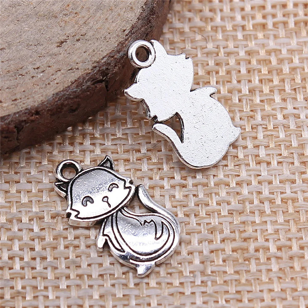 10x18mm 1g Antique Silver Zinc Alloy Cute Cat Charm Pendant for DIY Bracelet Necklace Making