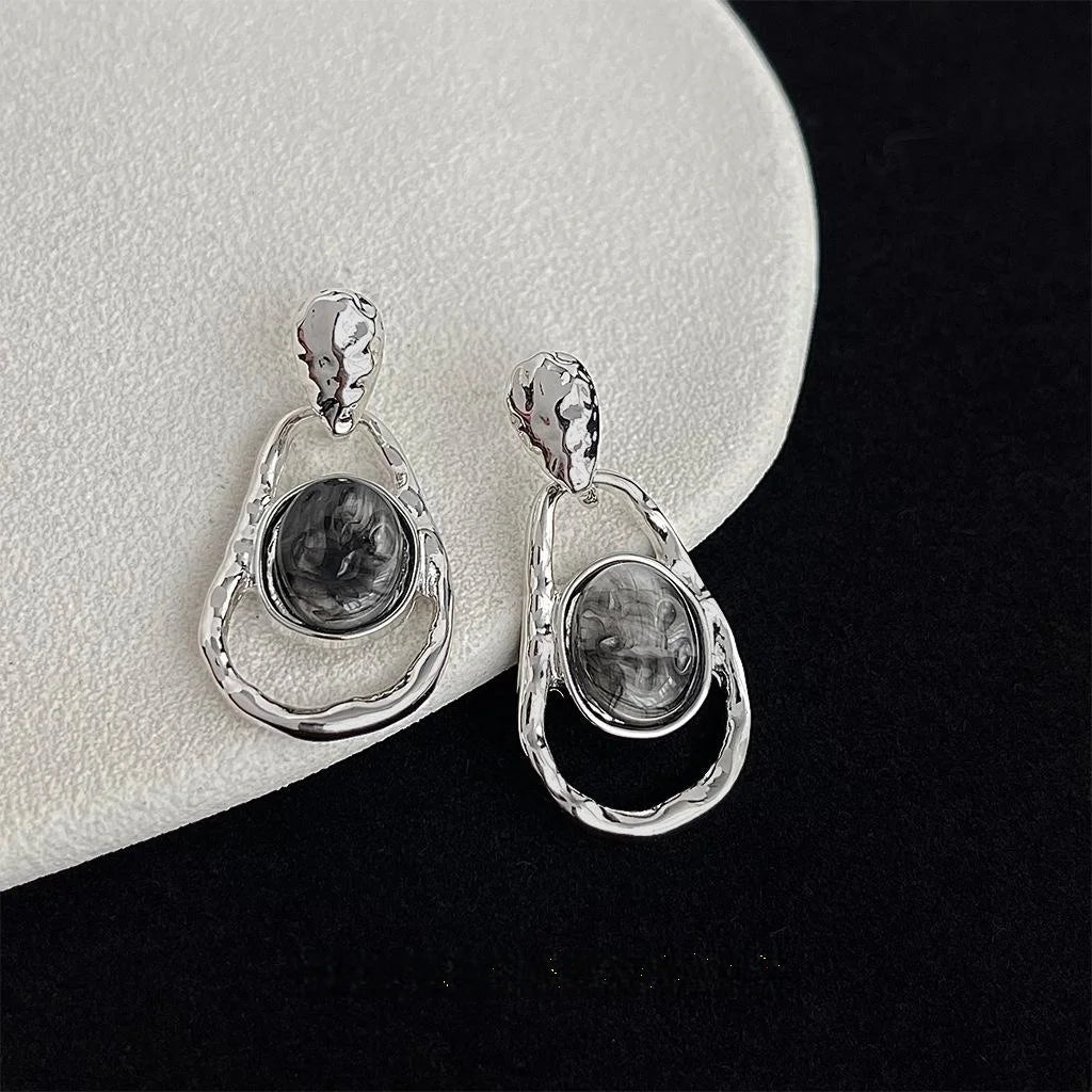 2025 New Chinese Style Ink Color Irregular Hollow Geometric Resin Drop Earrings