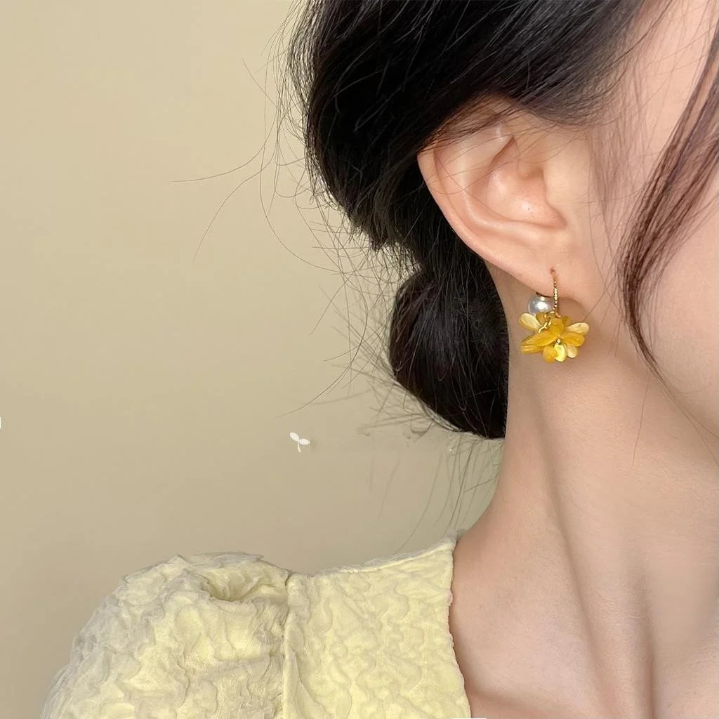 Sweet Yellow Acrylic Flower Drop Earrings For Women Summer Korean Floral Commuter Jewelry