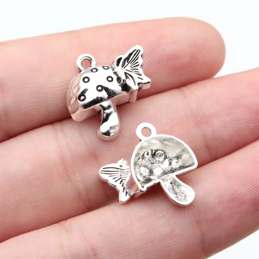 17x17mm 1.6g Antique Silver Zinc Alloy Butterfly Mushroom Charm Pendant for DIY Jewelry Making