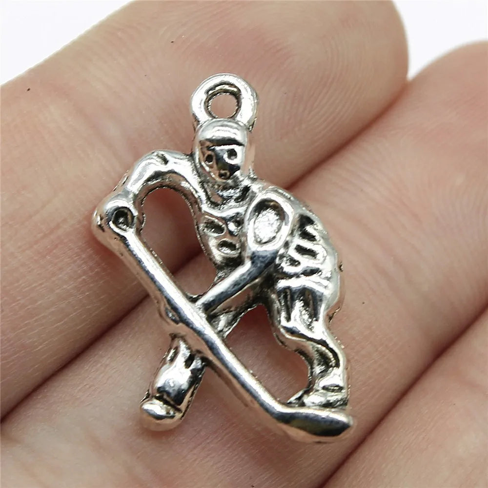 25x16mm 2.7g Multicolor Zinc Alloy Ice Hockey Player Charm Pendant for DIY Sports Jewelry Making