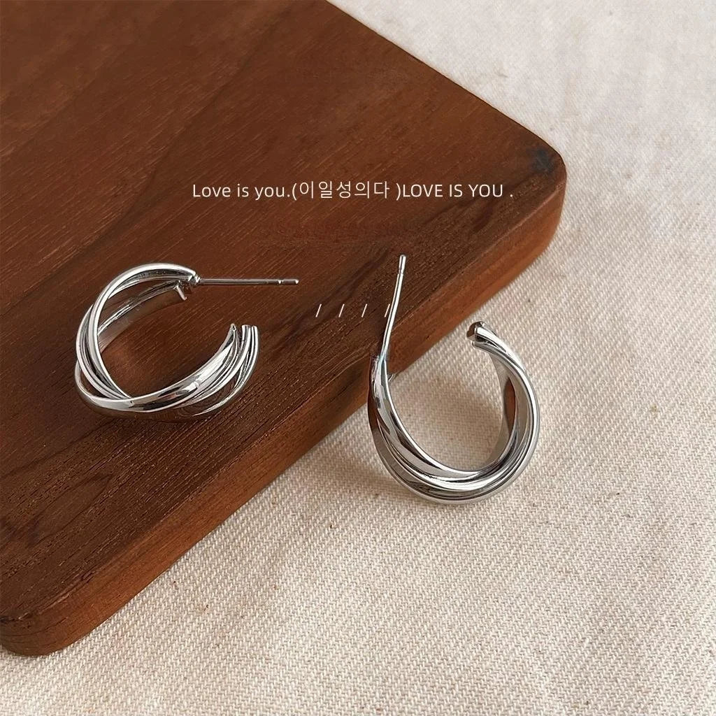 Style Copper Geometric Round Hollow Line Drop Earrings