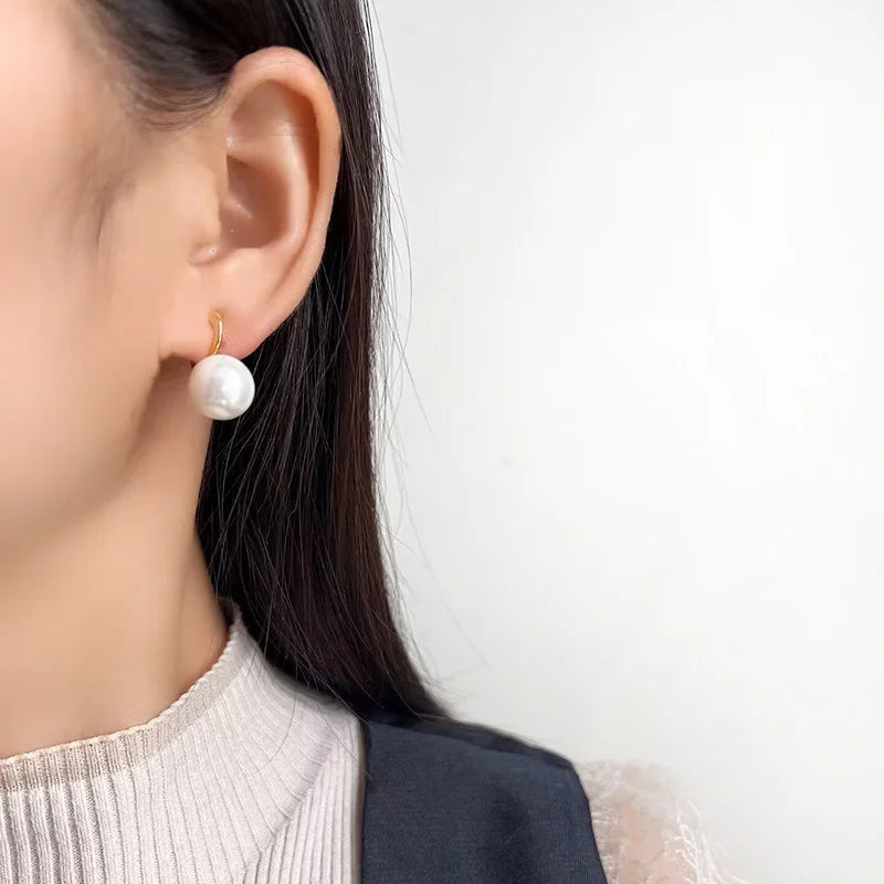 Elegant Luxury High Heel White Pearl Gold Alloy Stud & Clip On No Piercing Spiral Ear Clip Earrings