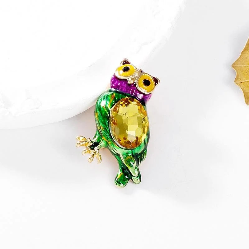Cute Enamel Owl Brooch With Crystal Belly, Colorful Alloy Animal Lapel Pin For Cardigan Shawl Gift