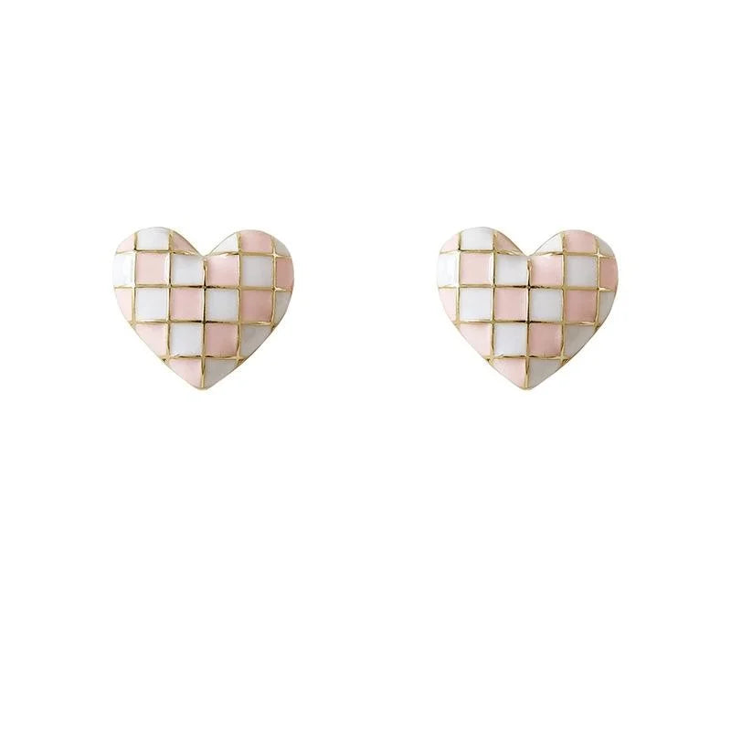 Sweet Korean Style Copper Heart Plaid Stud Earrings With Silver Plated Pins And 14K Enamel Finish