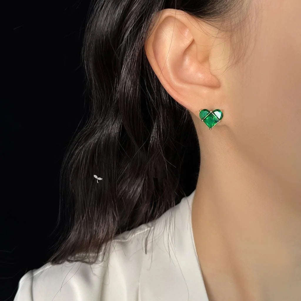 Emerald Green Zircon Heart Stud Earrings Simple Mini Heart Shaped Fashion Earrings for Women
