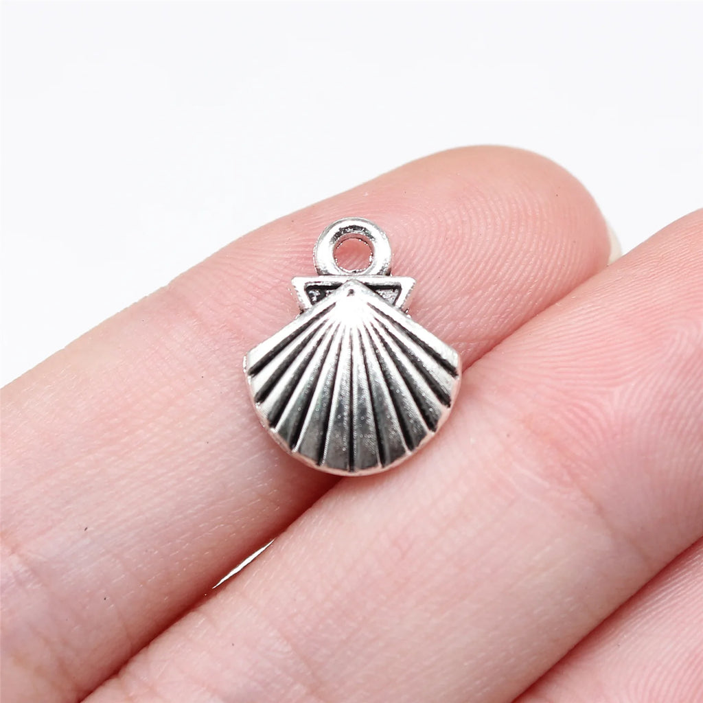 14x11mm 0.8g Antique Silver Zinc Alloy Scallop Shell Charm Pendant for DIY Ocean Jewelry Making