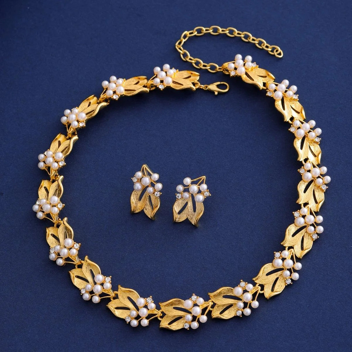 Vintage Gold Alloy Leaf Flower Pearl Rhinestone Jewelry Set Elegant Necklace Earrings For Wedding Party