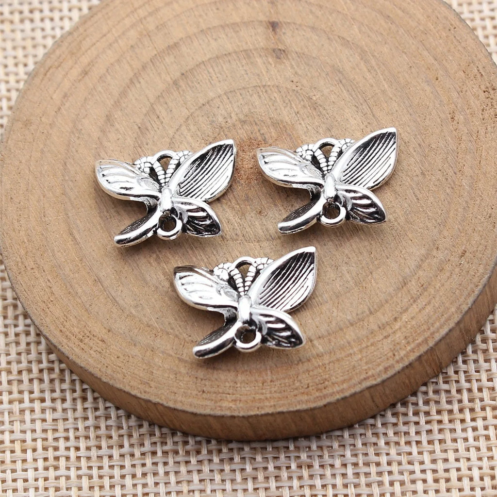 18x13mm 1.65g Antique Silver Zinc Alloy Butterfly Connector Charm for DIY Bracelet Necklace Making