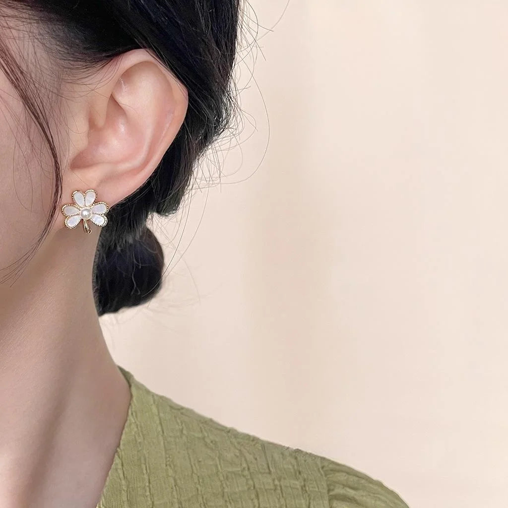 14K Gold Plated Copper Three Petal Flower Pearl Stud Earrings Sweet Elegant Minimalist Jewelry