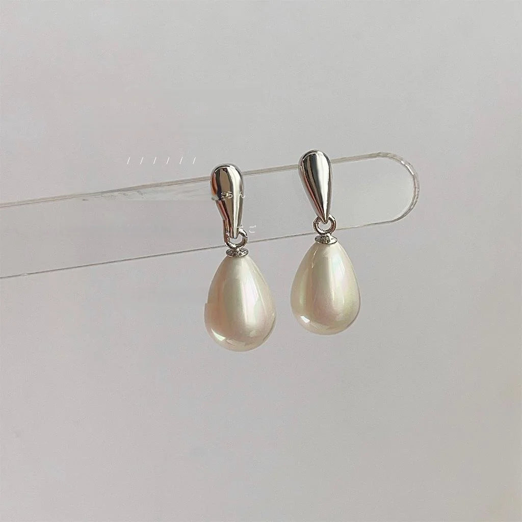 French Vintage Teardrop Pearl Drop Earrings Copper Minimalist Elegant Commuter Jewelry