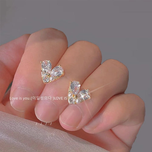 Micro Pave Zircon Heart Stud Earrings For Women Copper Sweet Minimalist Commuter Jewelry