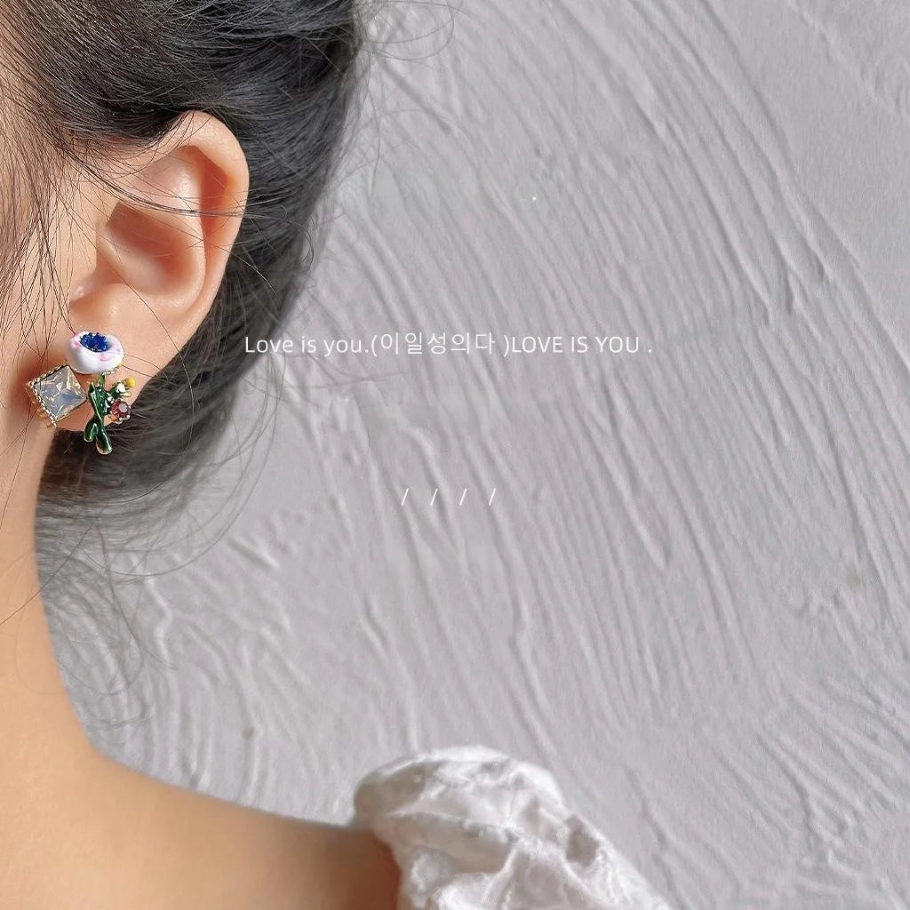 Vintage Asymmetric Enamel Drip Glaze Flower Stud Earrings Copper 14K Plated Floral Jewelry