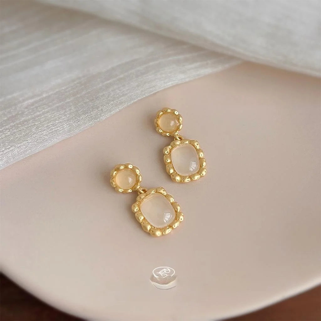 French Vintage Copper Geometric Wavy Lace Square Drop Earrings For Elegant Commuter Style