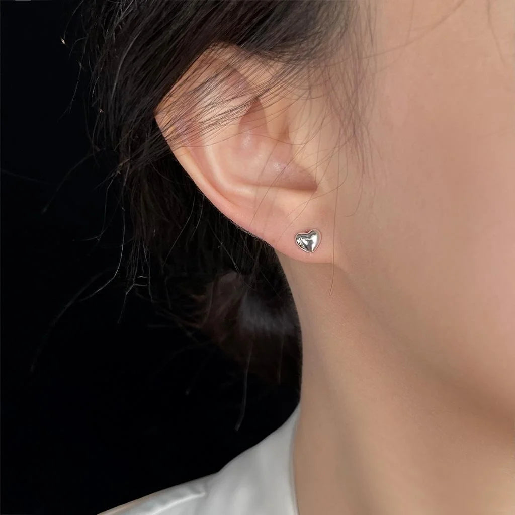 Mini Silver Plated Eco Copper Heart Stud Earrings Smooth Light Luxury Daily Wear