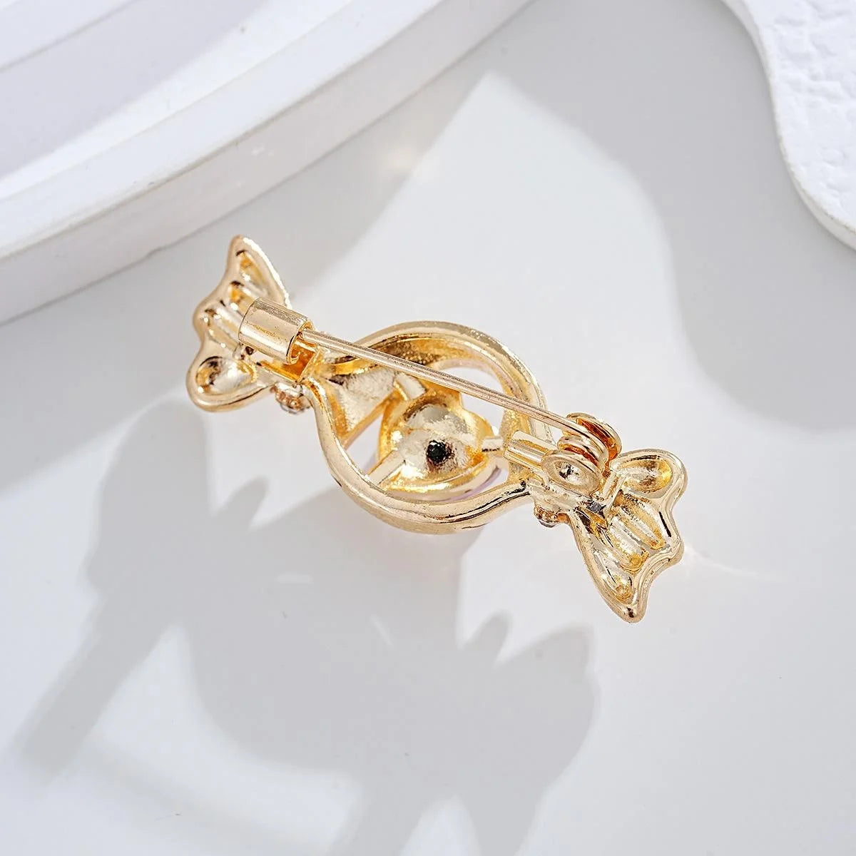 Cute Gold Alloy Candy Brooch With Pink Heart Rhinestone, Elegant Sweet Lapel Pin Corsage Gift