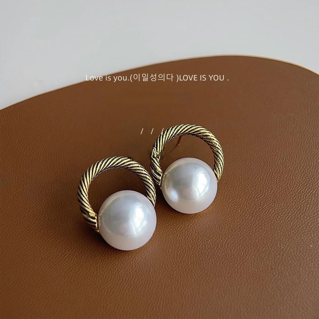 French Vintage Copper Round Geometric Hollow Pearl Stud Earrings