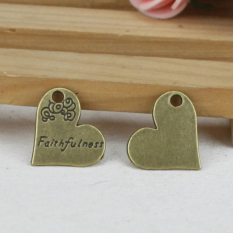21x18MM Zinc Alloy Heart Charm Pendant for DIY Necklace Bracelet Jewelry Making