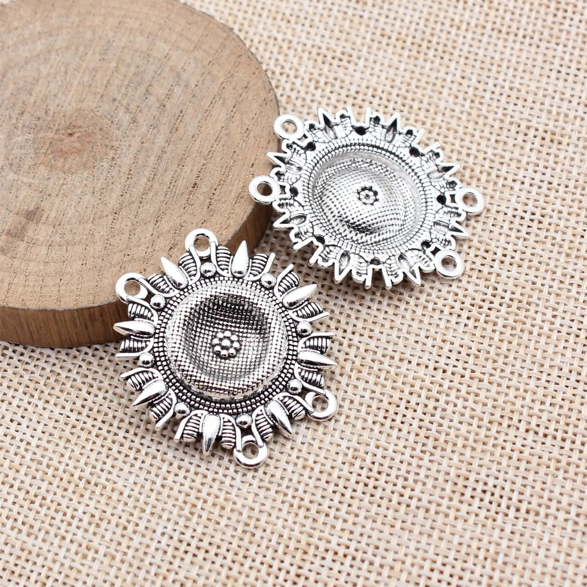 35x33mm 4.7g Multicolor Zinc Alloy 4-Hole Connector Charm for Body Chain Waist Chain Headpiece DIY