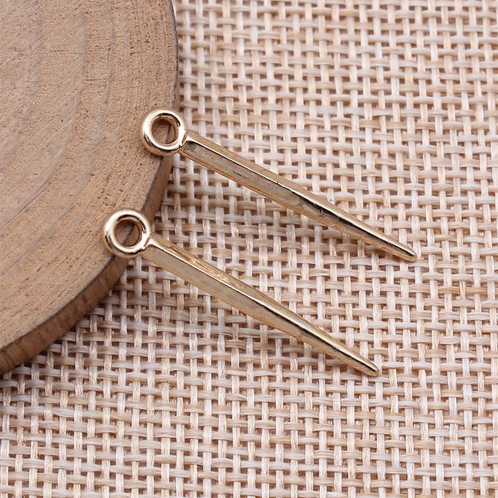 29x2.5mm 0.68g Multicolor Zinc Alloy Pointed Cone Charm Pendant for DIY Necklace Earring Making