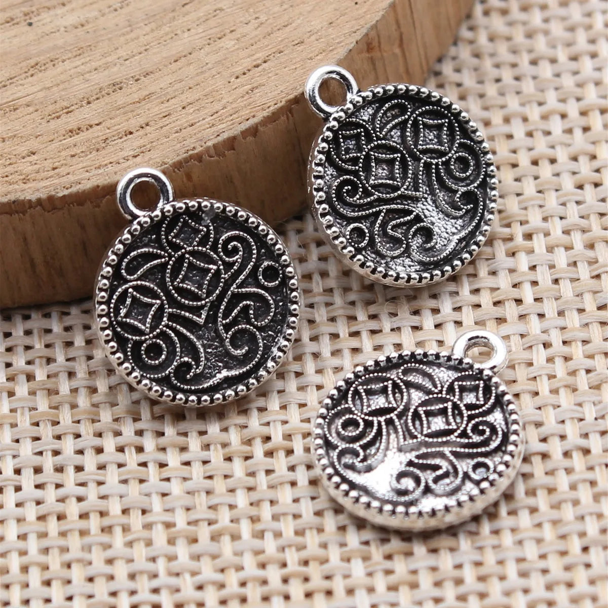 16.2x13.5mm 1g Antique Silver Zinc Alloy Round Double Sided Money Tree charm pendant for DIY jewelry