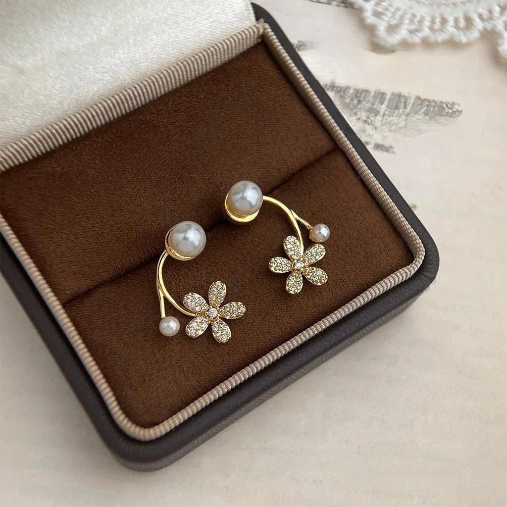 Sweet 14K Gold Plated Copper Pearl Flower Stud Earrings With Micro Pave Zircon