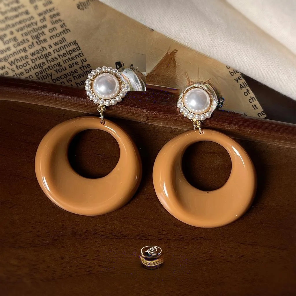 Vintage Maillard Style Resin Round Geometric Hoop Drop Earrings For Women